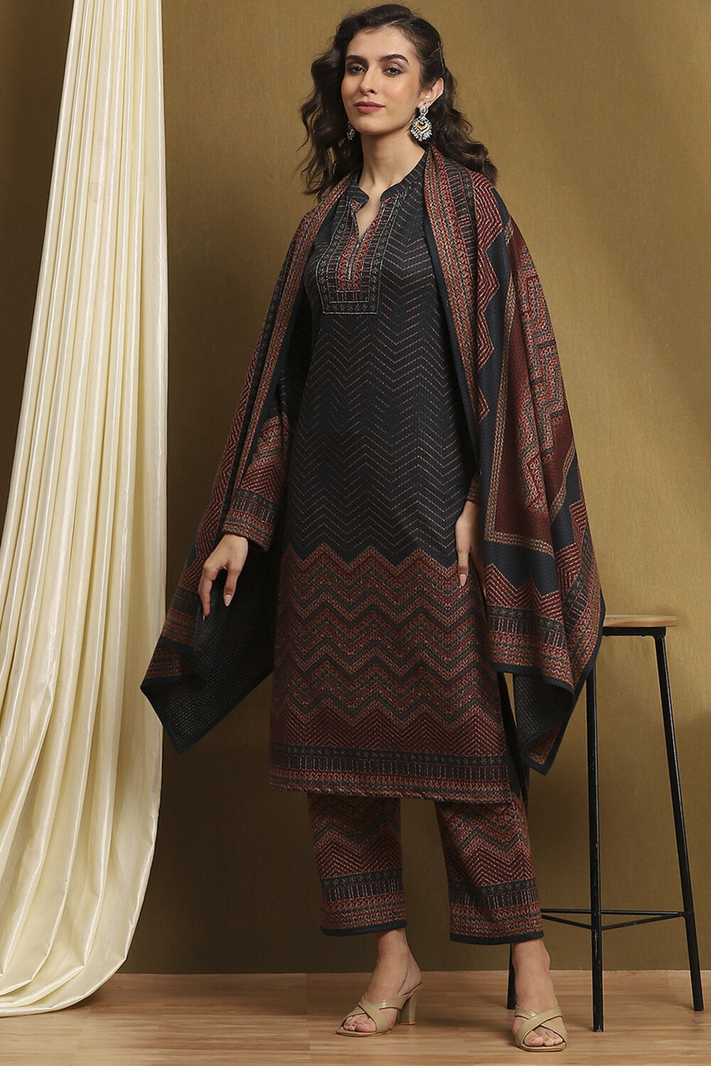 Teal Polyester Straight Suit Set image number 0