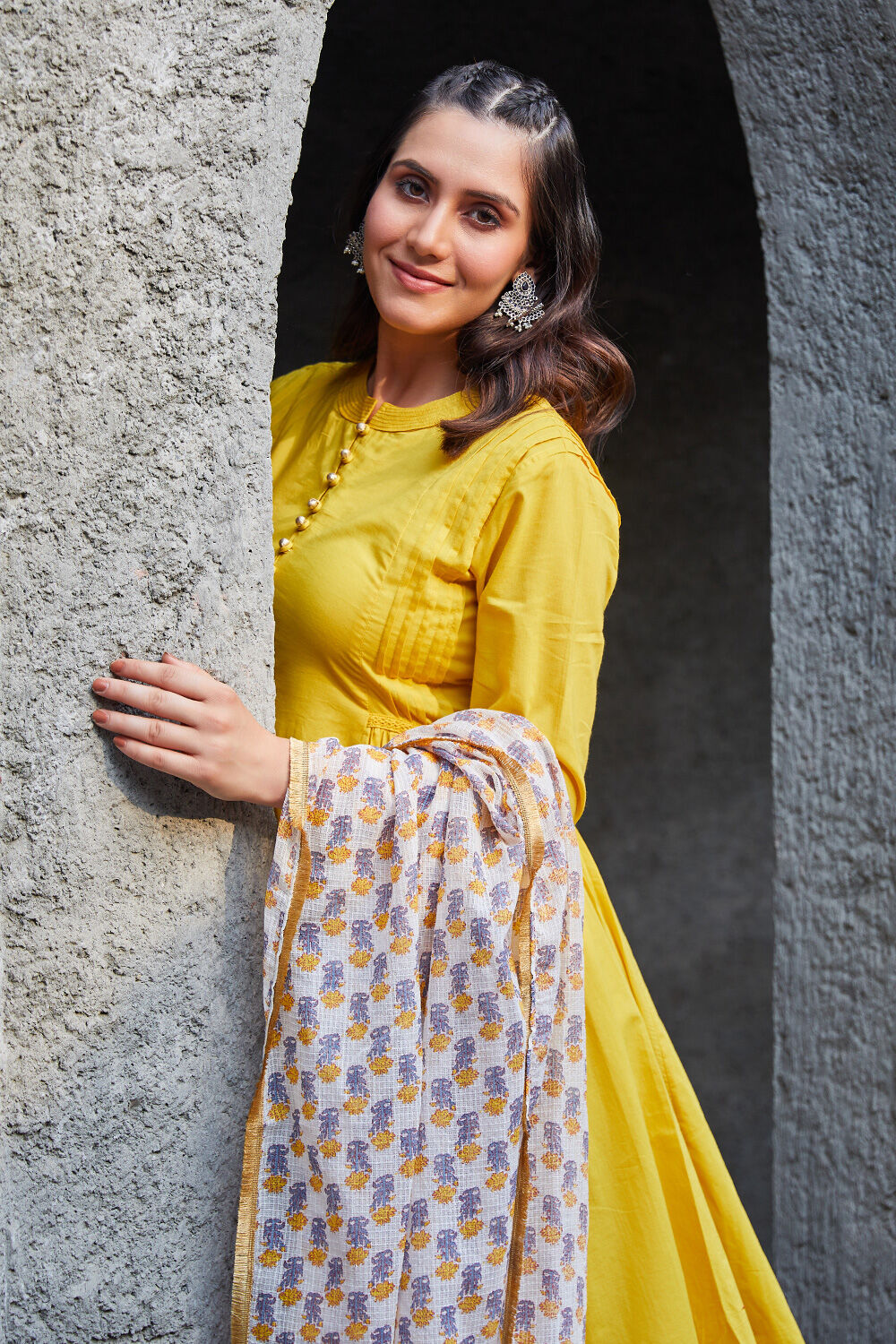 Yellow Cotton Gathered Kurta & Pants Suit Set image number 7