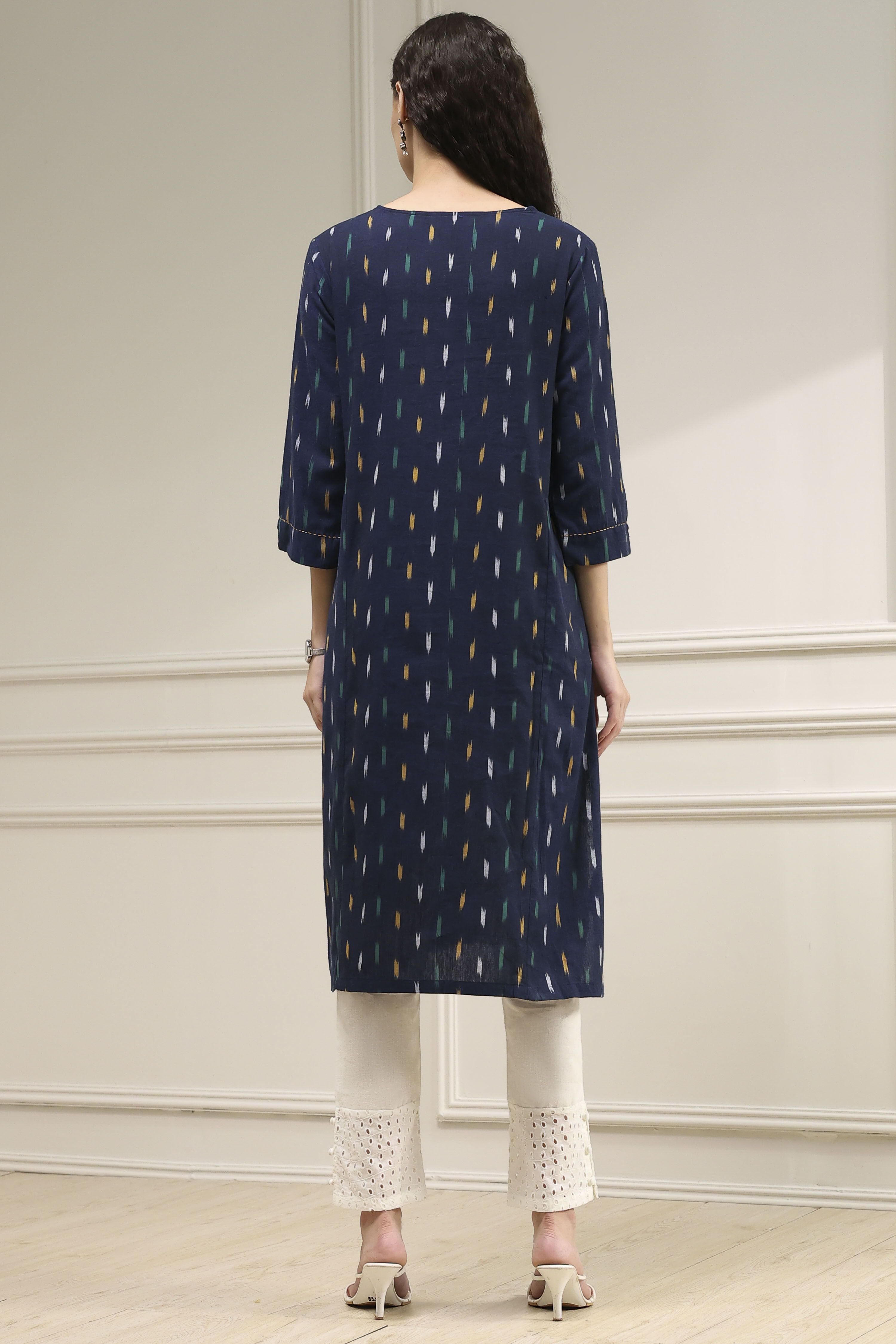 Indigo Blue Cotton Ikat Straight Kurta image number 3