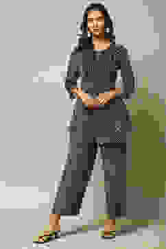 Black Cotton Blend Printed Kurti image number 0