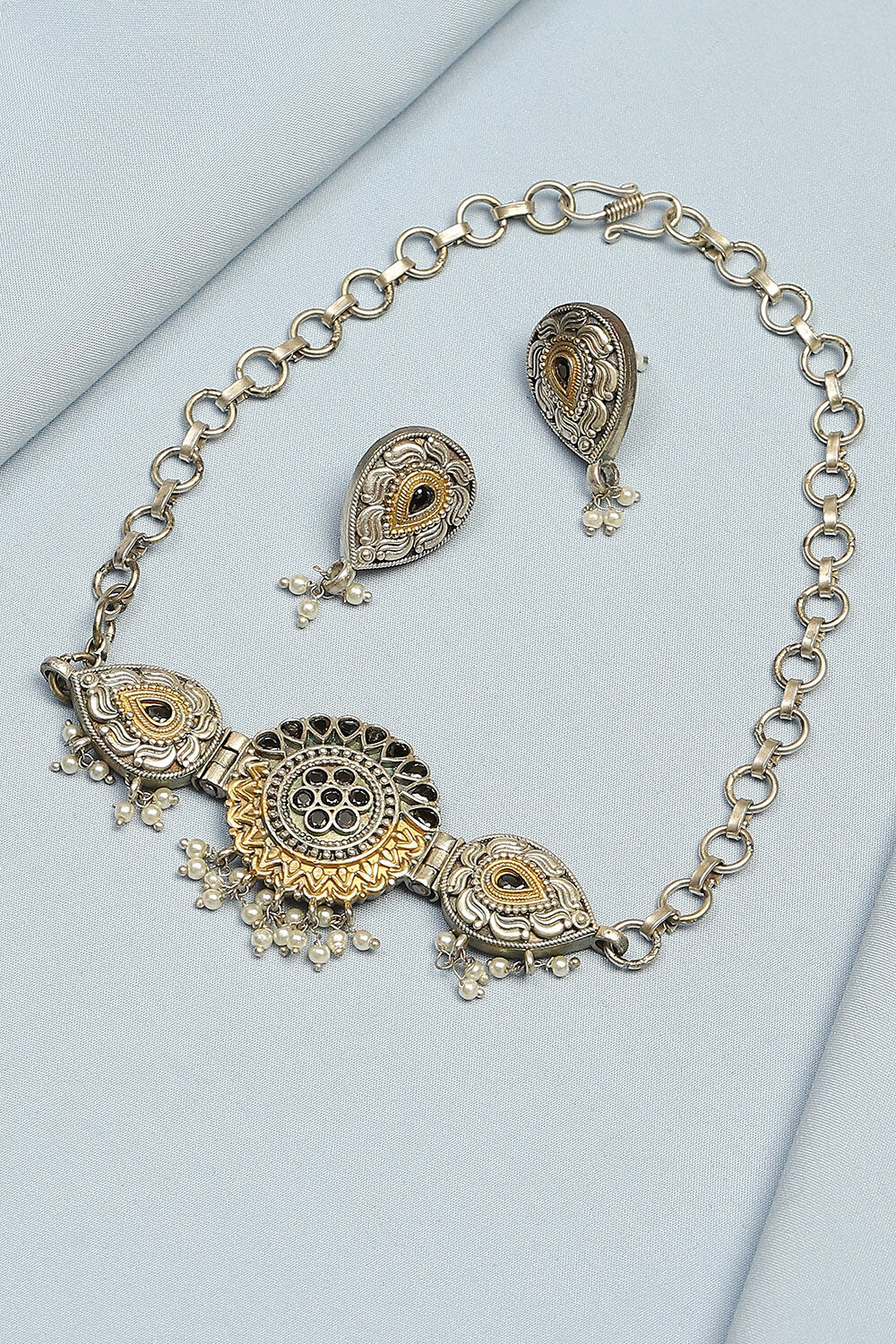 Oxidised Gold Alloy Necklace Set image number 0