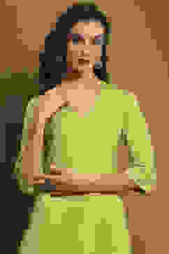 Green Cotton Blend Solid Straight Kurta image number 1