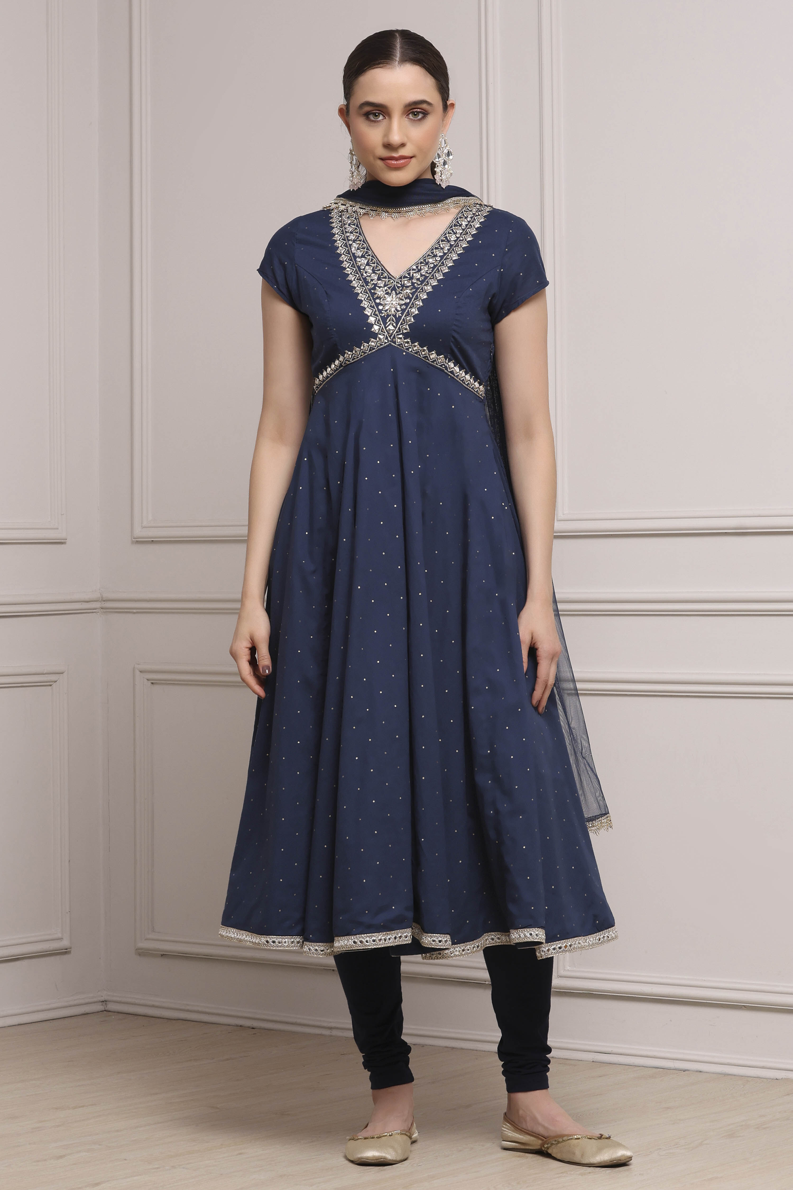 Blue Cotton Flared Suit Set image number 5