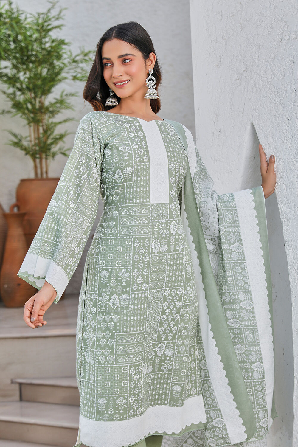 Green Cotton Blend Digital Print Unstitched Suit Set  image number 6