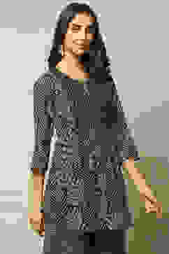 Black Cotton Blend Printed Kurti image number 5