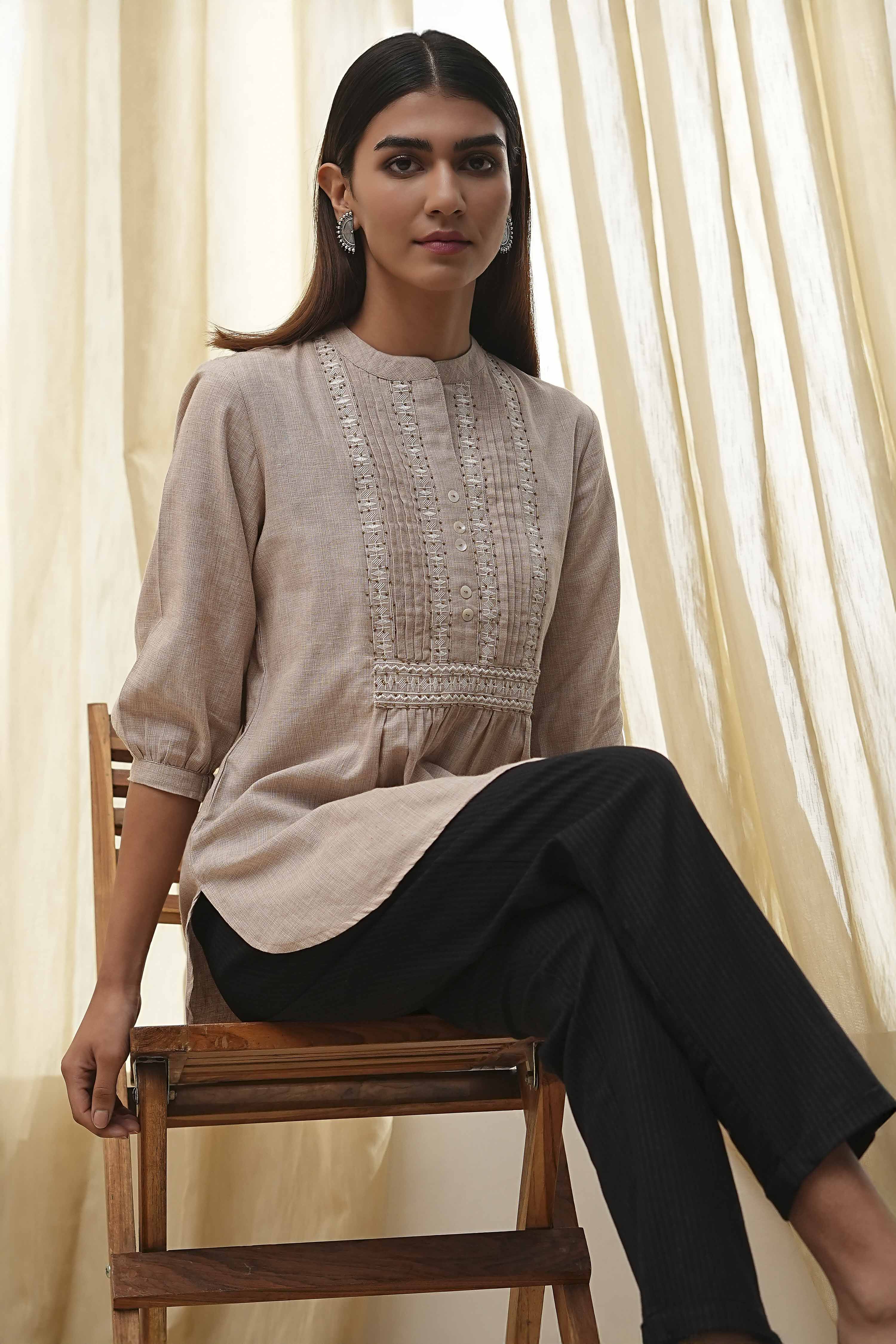 Black Cotton Yarn-Dyed Short Straight Kurta image number 0