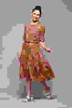 Deep Fuchsia Rayon Straight Printed Dress image number 2