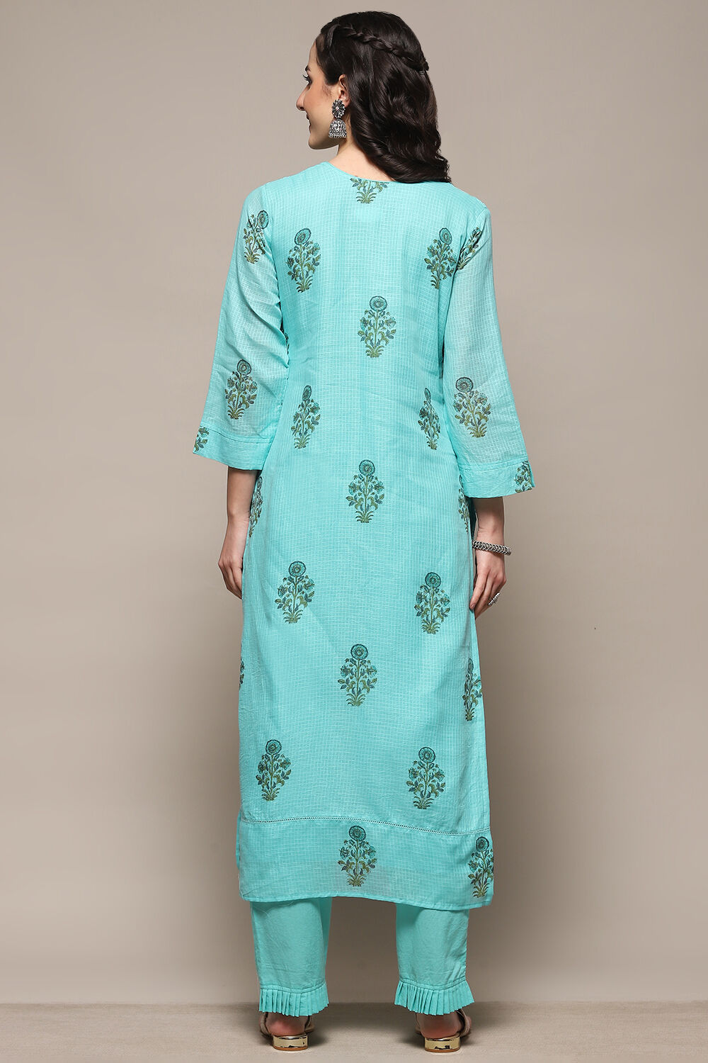 Pista Green Cotton Blend Unstitched Suit set image number 6