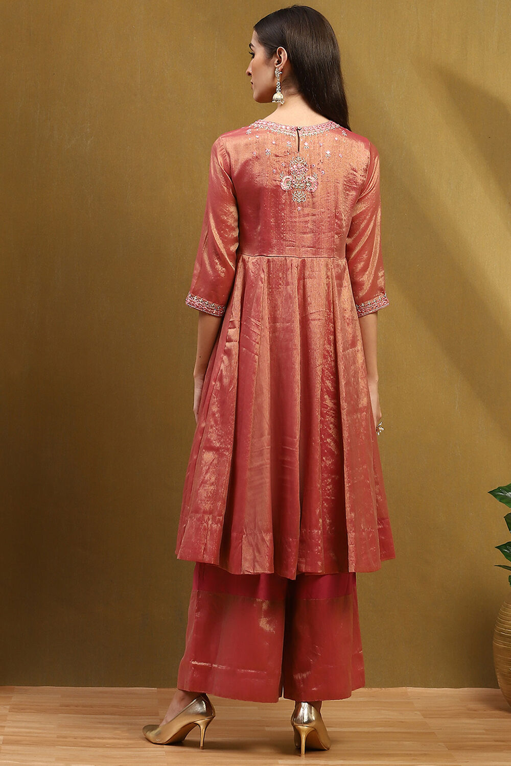 Old Rose-Toned Zari Cotton Embroidered Anarkali Suit Set image number 4