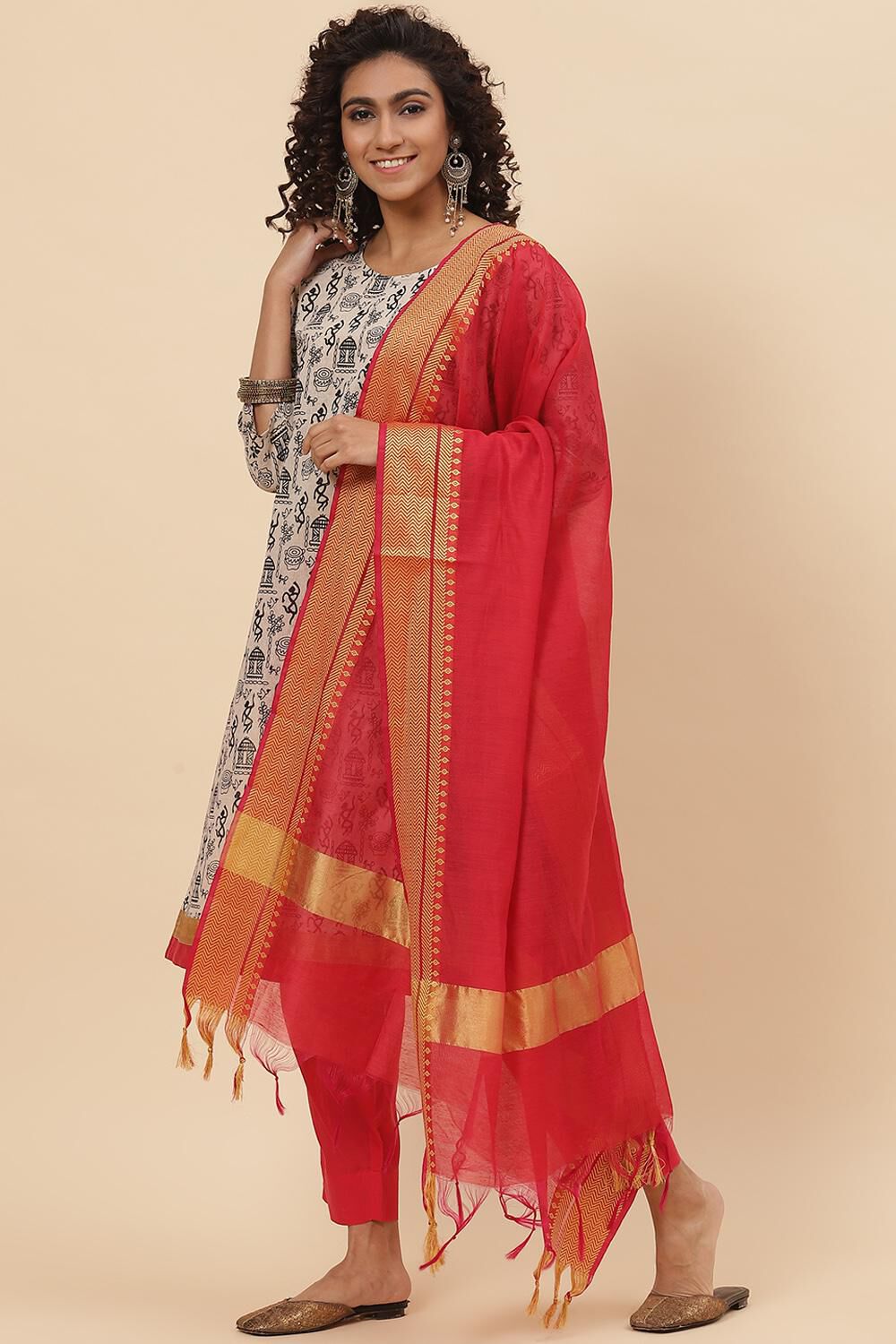 Off White Cotton Handloom Unstitched Suit Set image number 5