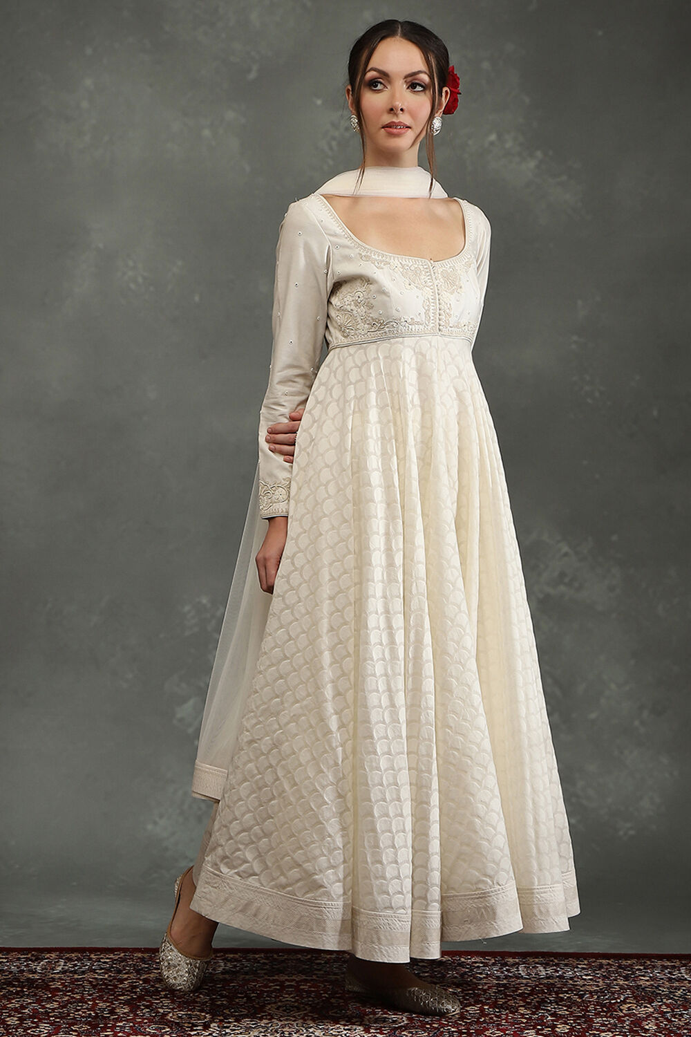 Cream-Toned Silk Chanderi Floral Anarkali Suit Set image number 4