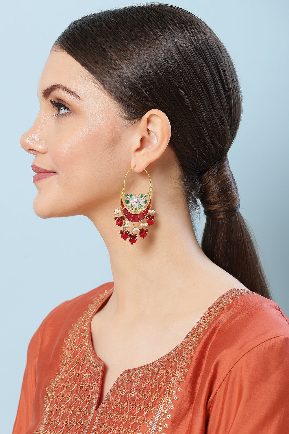 Maroon Alloy Earrings image number 3