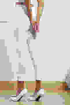 White Cotton Blend Narrow Pants image number 5