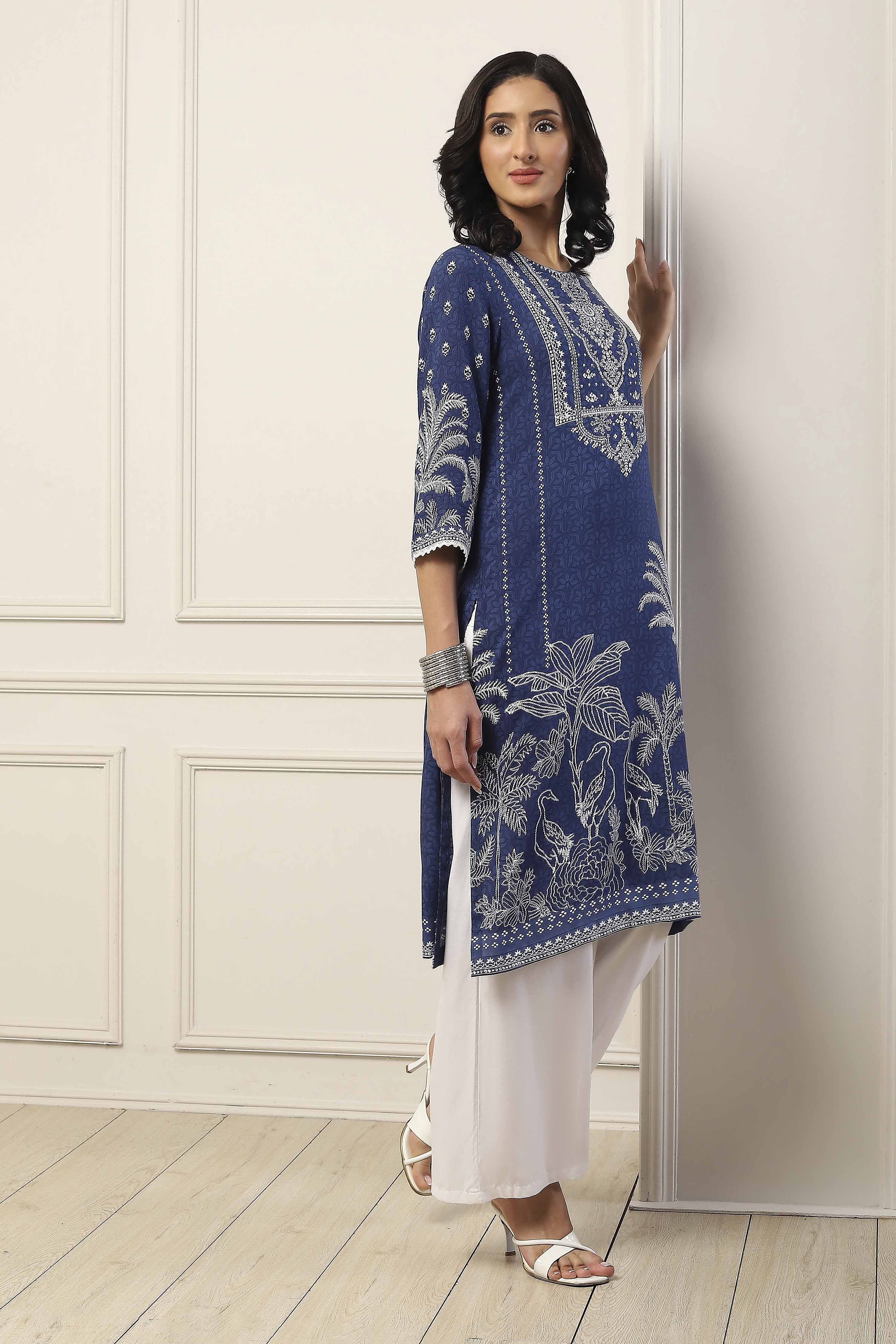 Blue Viscose Rayon Floral Printed Straight Kurta image number 4