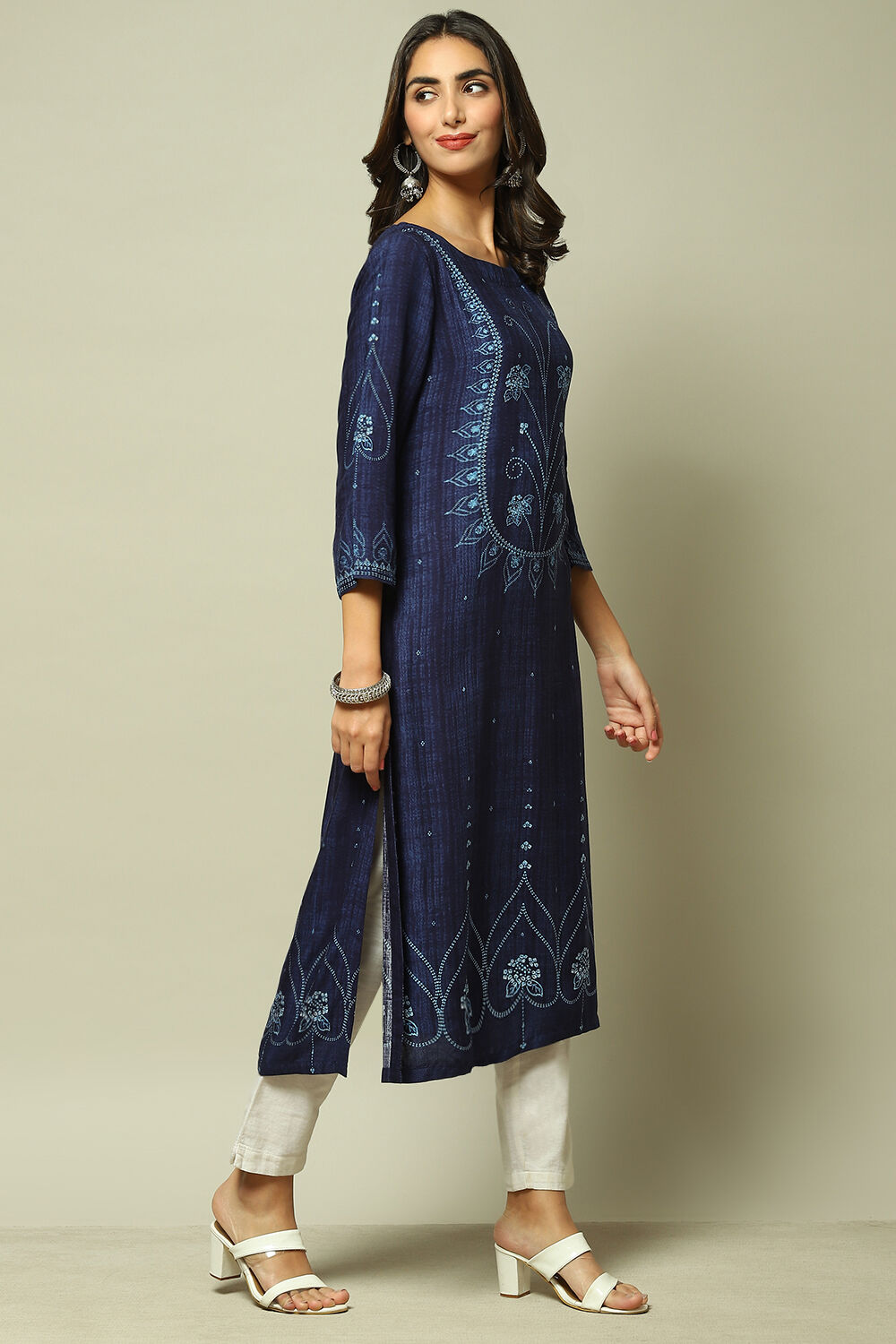 Indigo LIVA Straight Printed Kurta image number 5