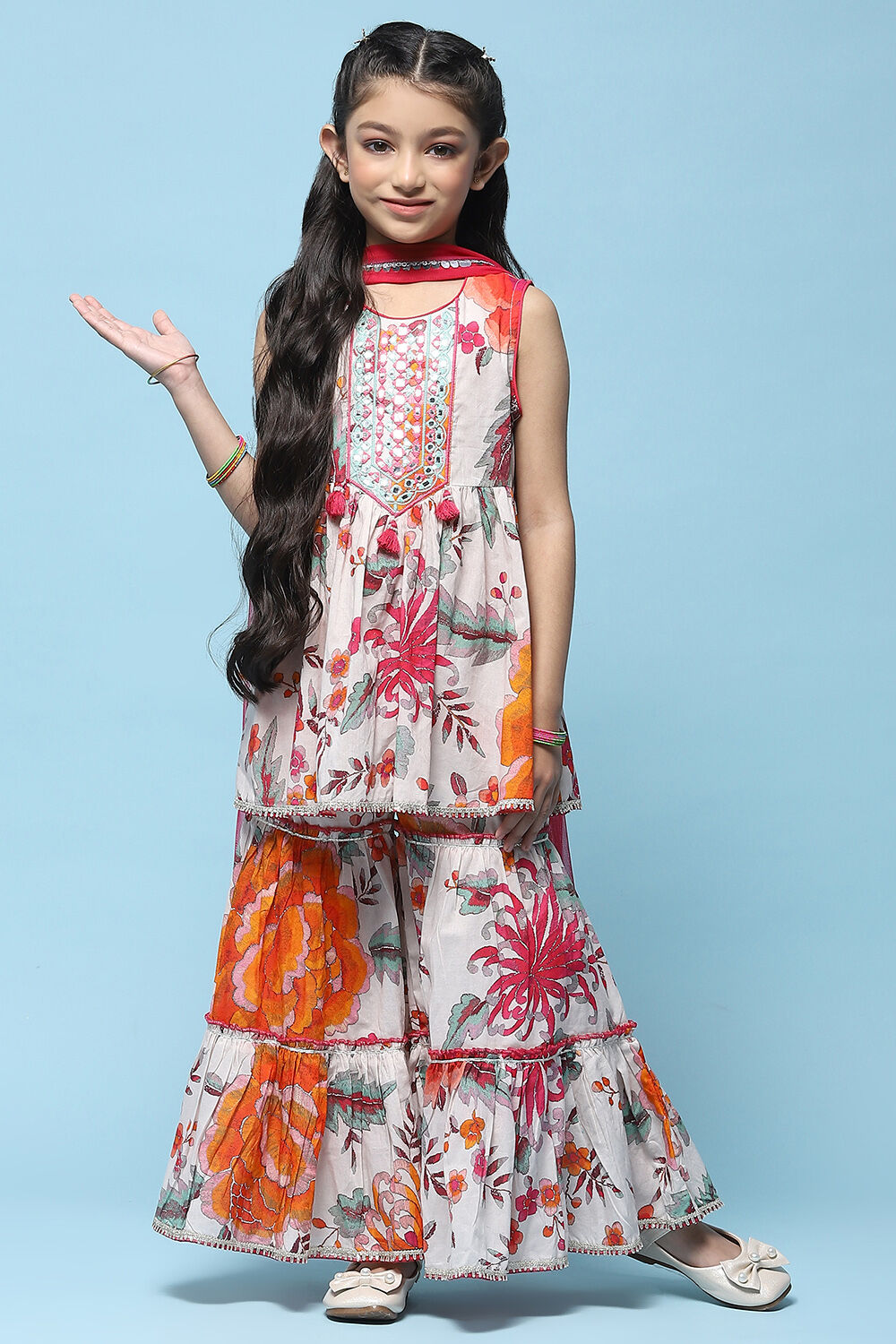 Off White Peplum Kurta With Sharara & Net Dupatta. image number 7