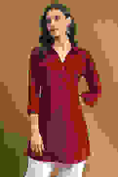 Crimson Red Solid Shirt Collar Straight Short Kurti image number 5