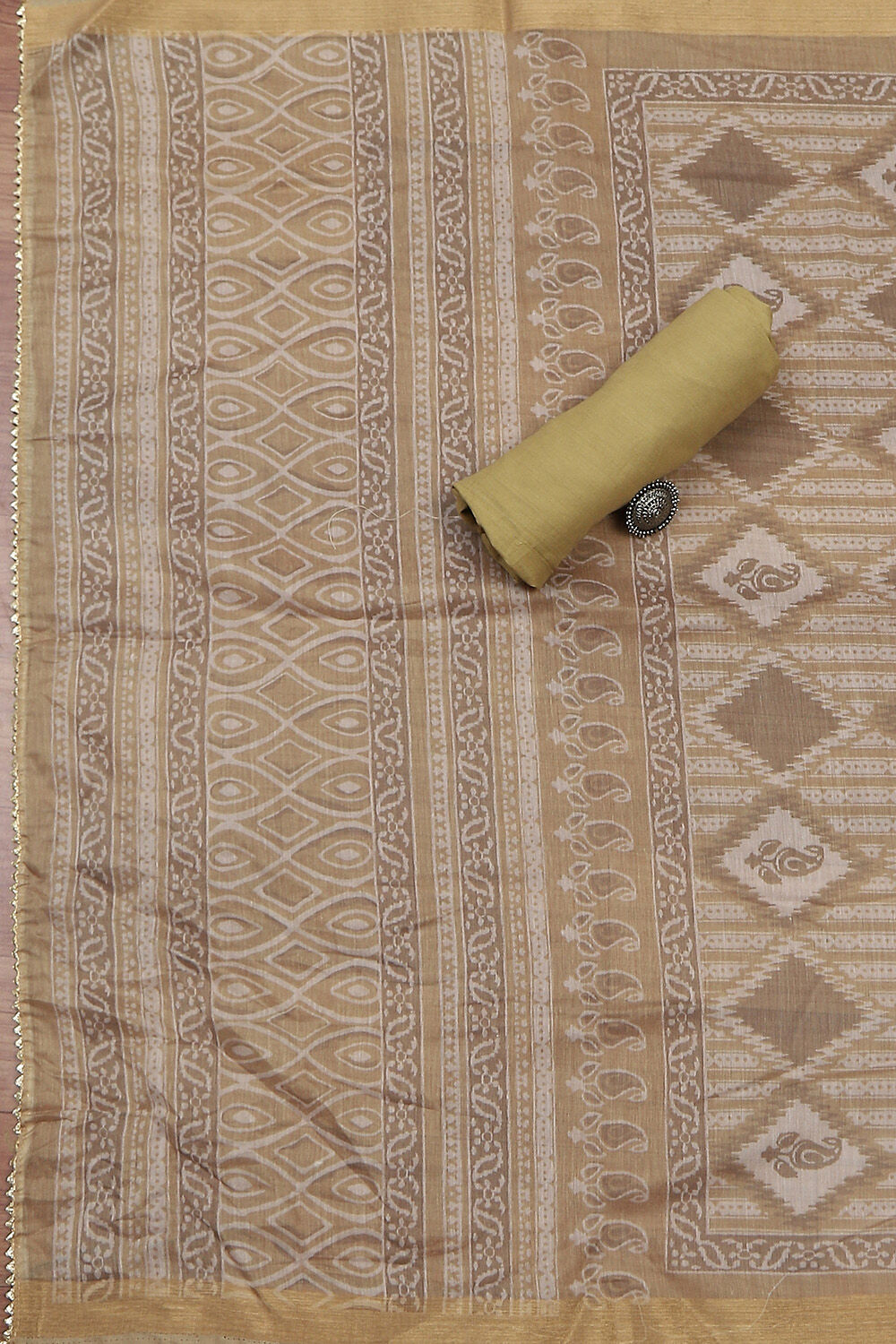 Yellow Chanderi Digital Print Unstitched Suit Set image number 3
