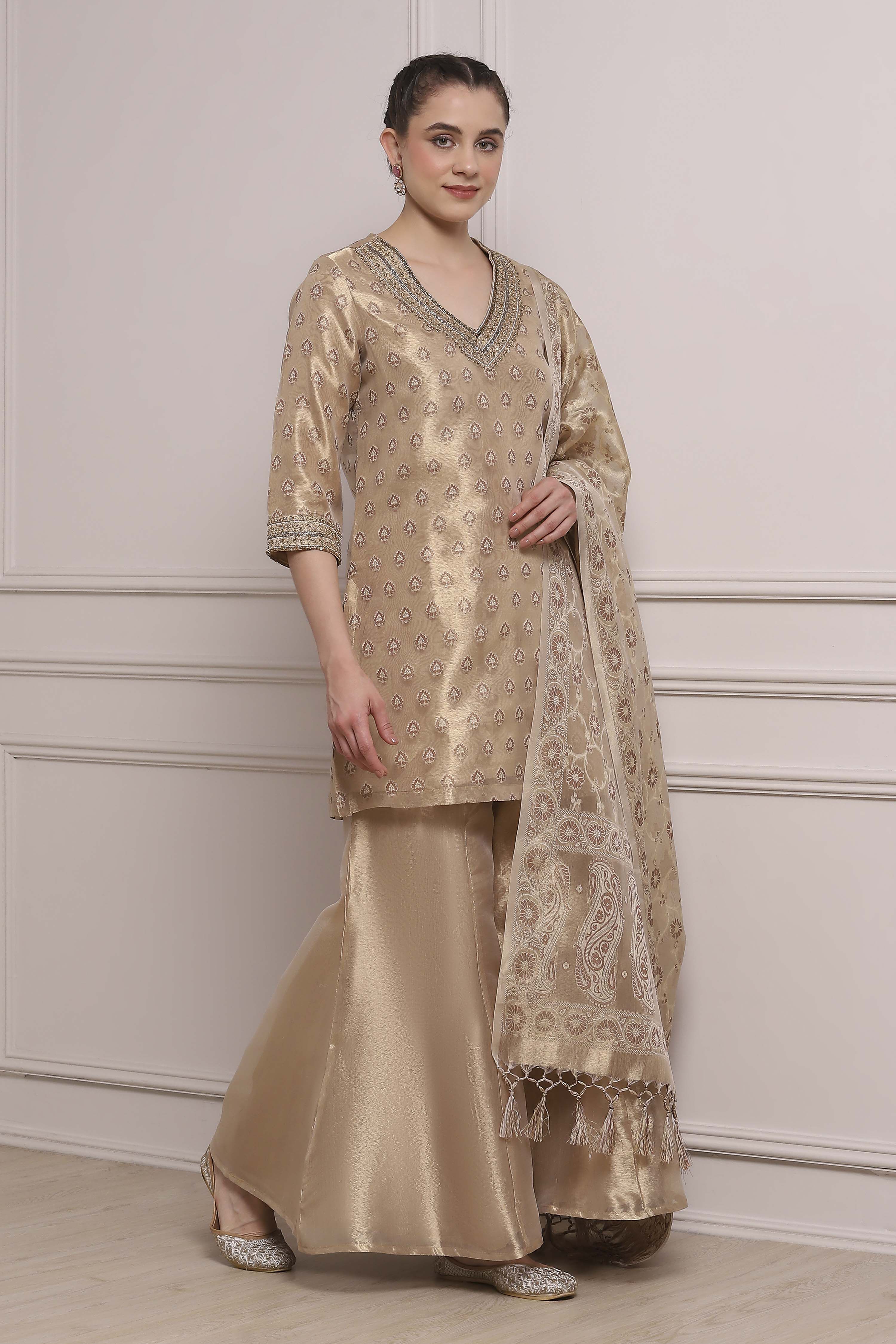 Gold-Toned Banarasi Tissue Printed Sharara Suit Set image number 5