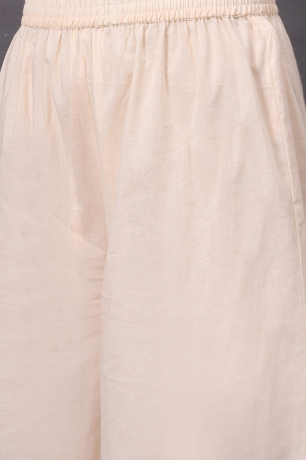 Off White Viscose Co-ord Set image number 2