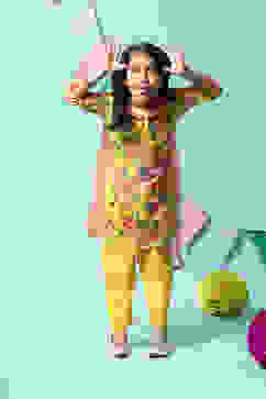 Yellow Cotton Straight Kurta Slim Pants Suit Set image number 7