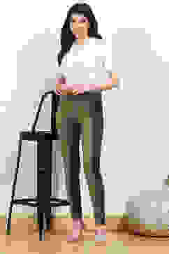 Olive Green Cotton Solid Jeggings image number 0