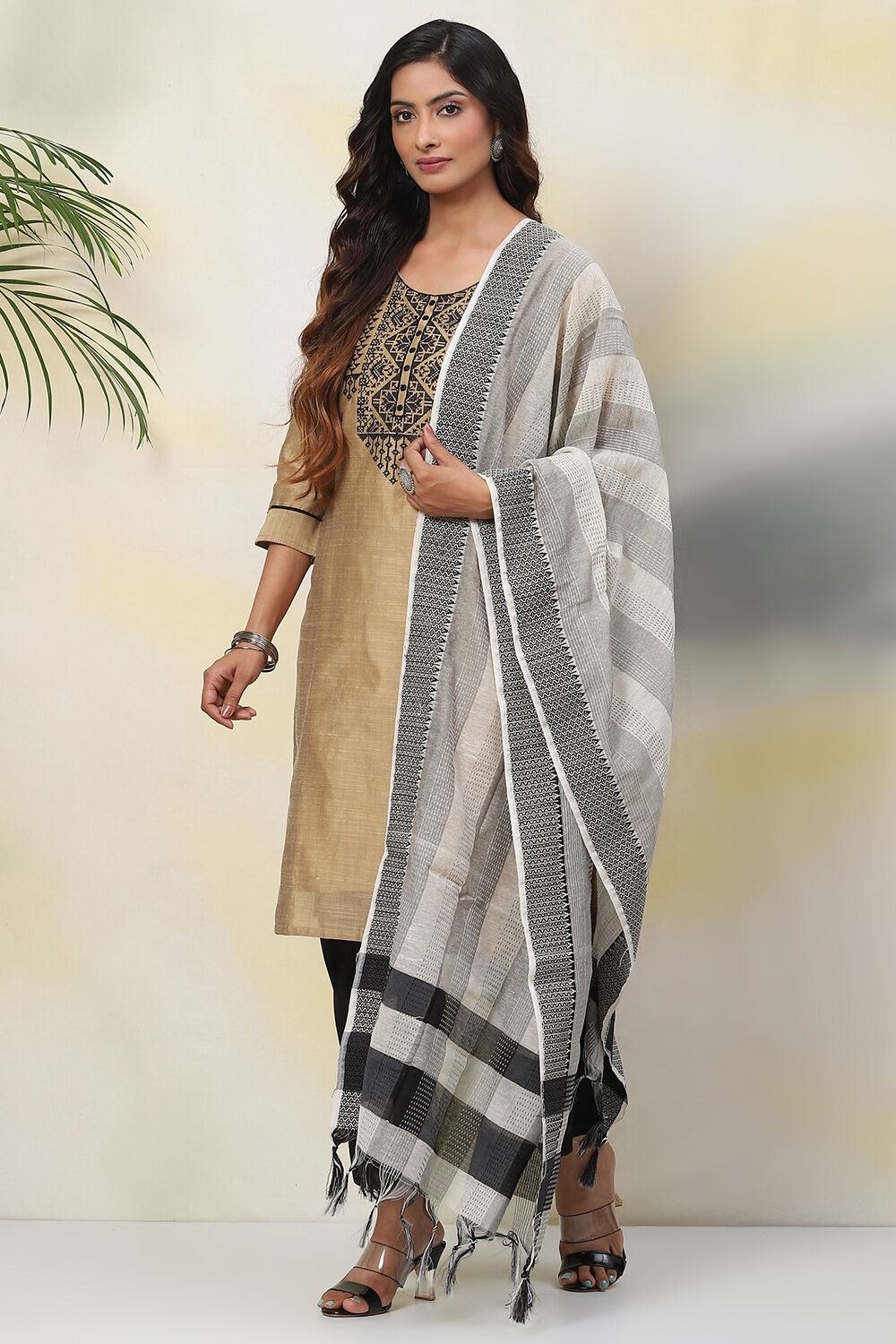 Peach Chanderi Hand Block Print Unstitched Suit Set image number 0