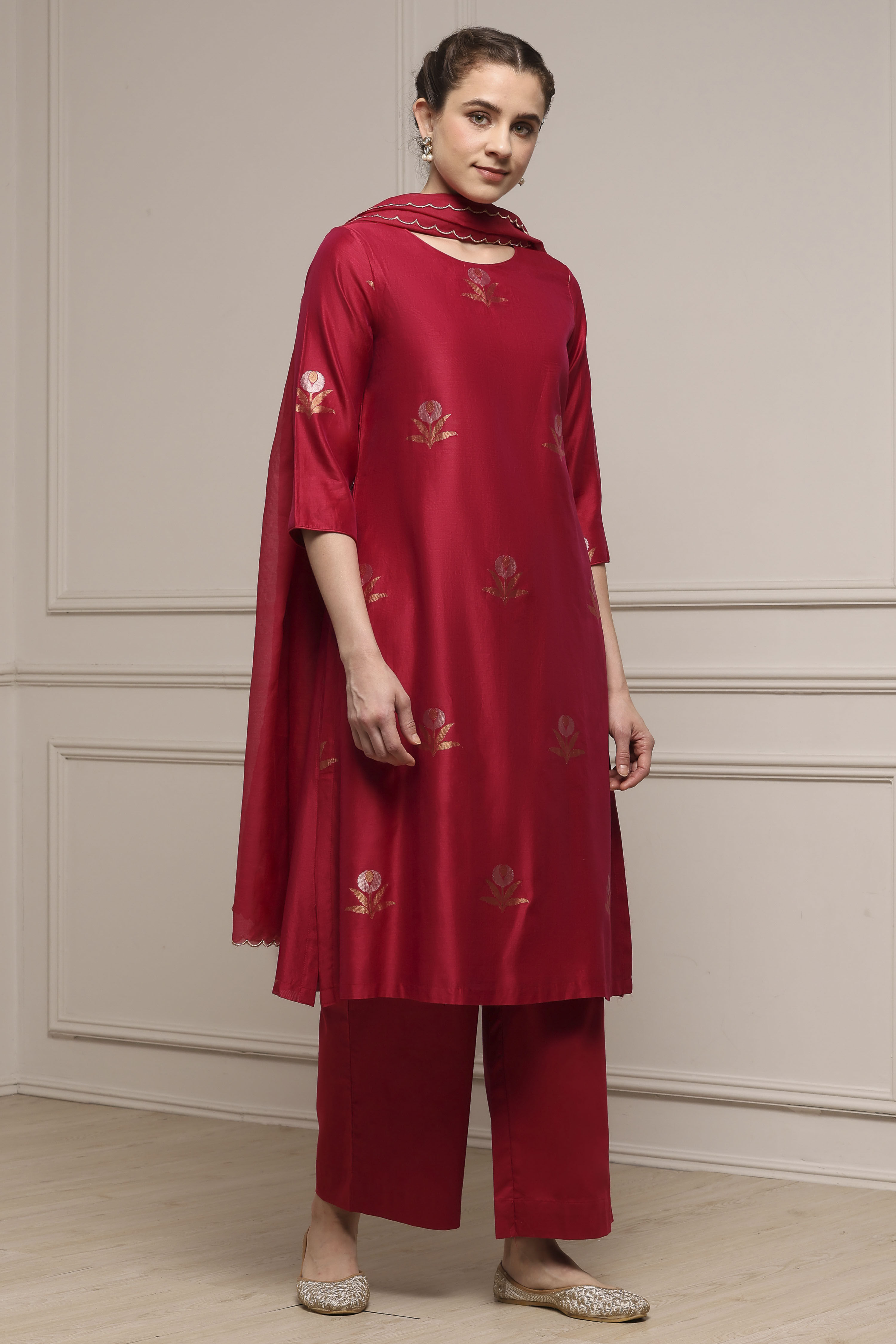 Red Chanderi Printed Straight Suit Set image number 5