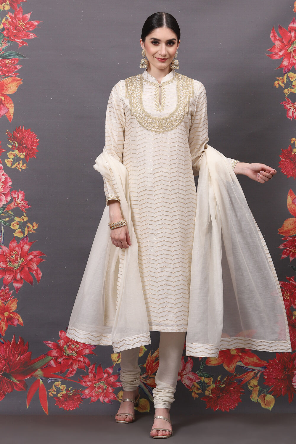 Cream Cotton Silk Straight Yarndyed Suit Set image number 6