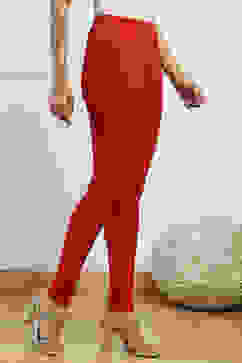 Red Cotton Blend Solid Churidar image number 3