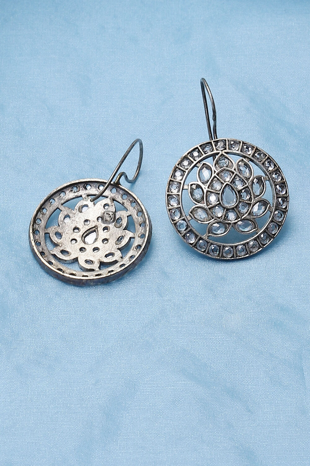 White Oxidised Earrings image number 2