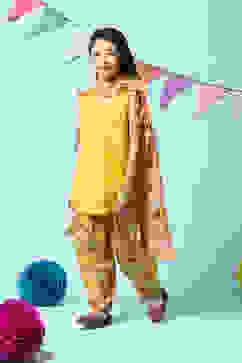 Yellow Poly Cotton A-Line Printed Kurta Dhoti Suit Set image number 5