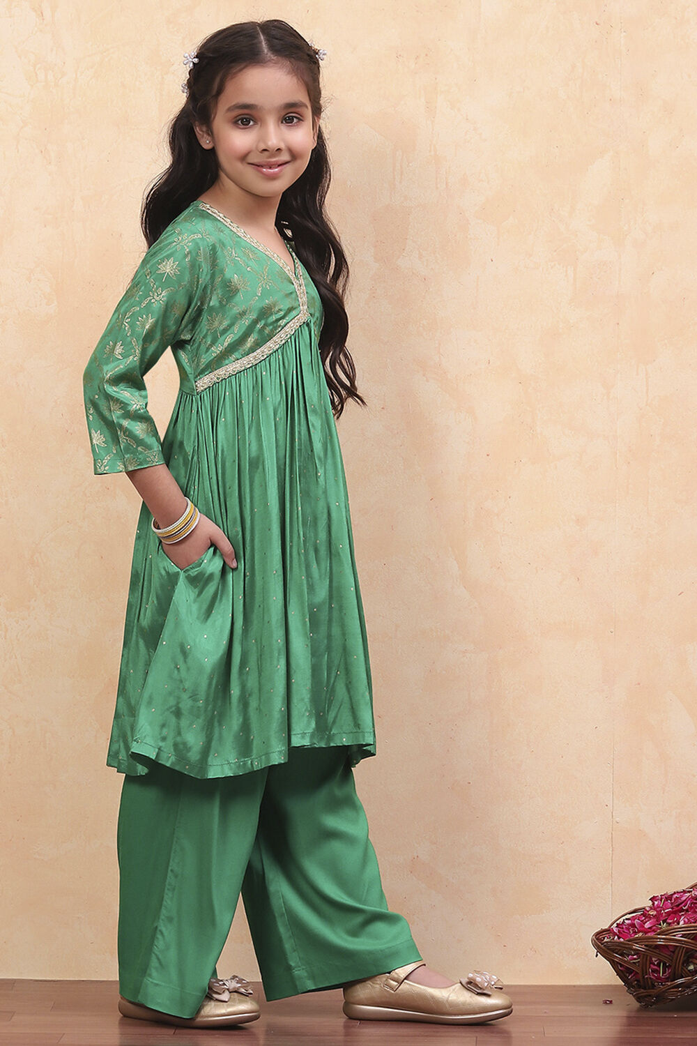 Green Viscose Blend Gathered A-line Festive Kurta Set image number 5