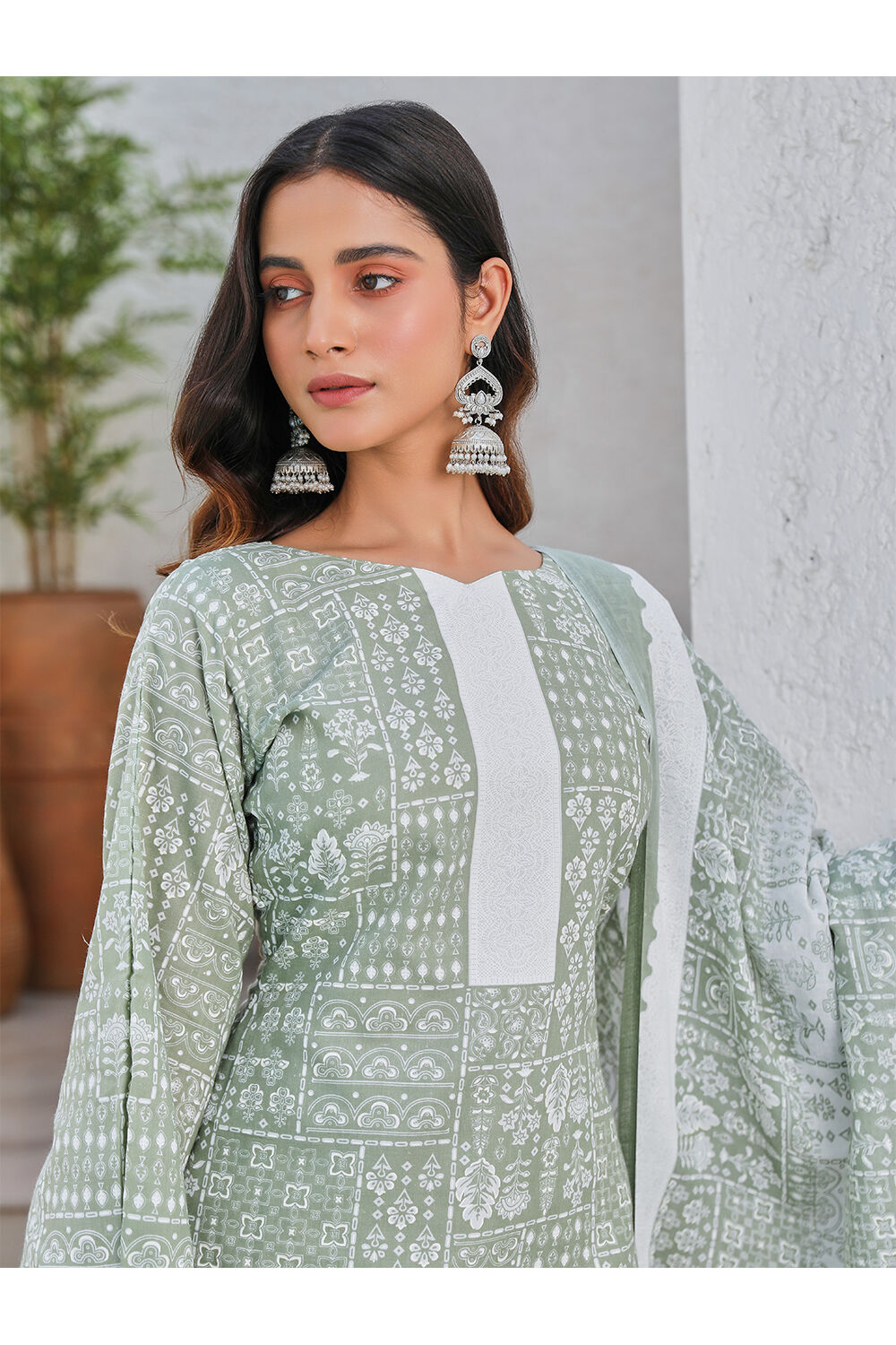 Green Cotton Blend Digital Print Unstitched Suit Set  image number 1