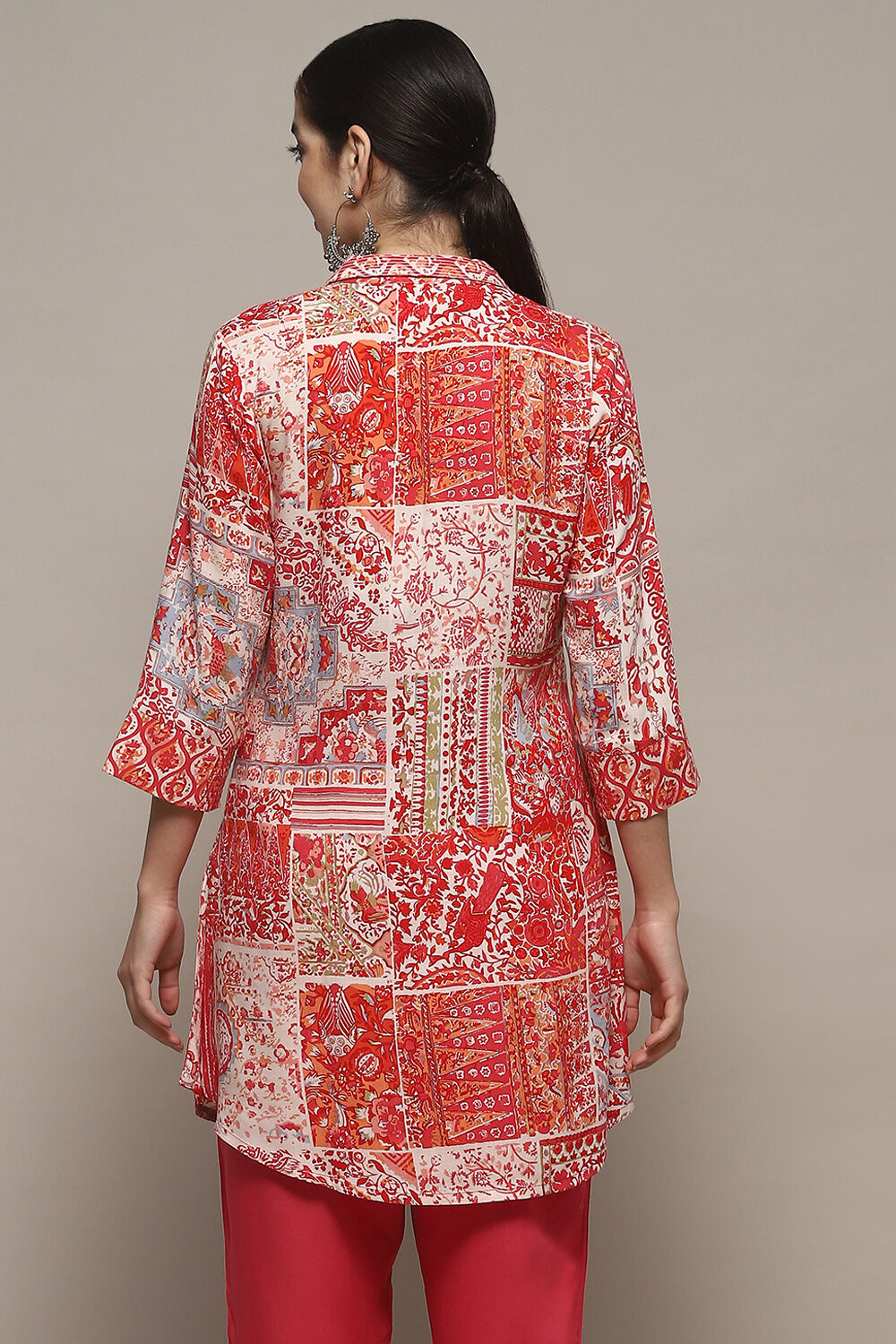 Fuschia Viscose Rayon Straight Kurti image number 3