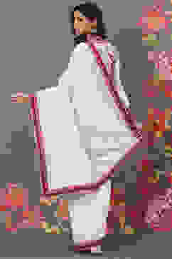 Rohit Bal Off White Chanderi Silk Solid Saree With Blouse image number 4