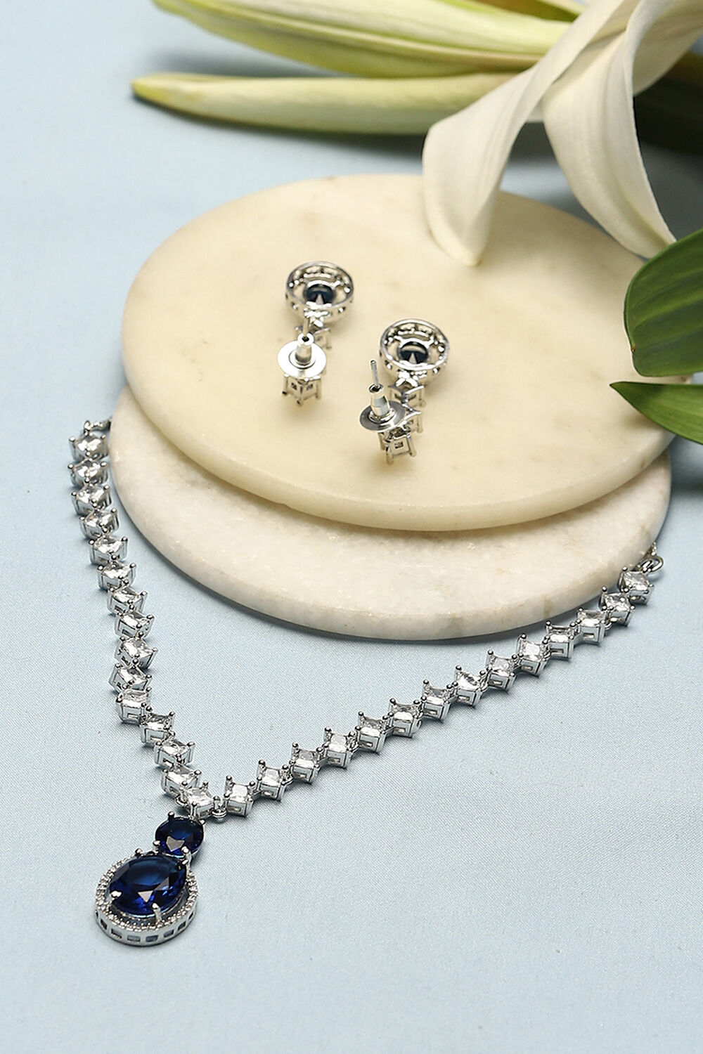 Navy Blue Embellished Necklace Set image number 2