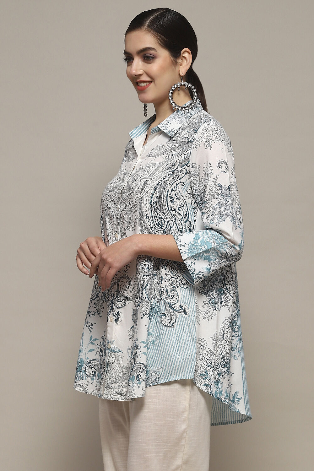 Blue Viscose Straight Kurti image number 2