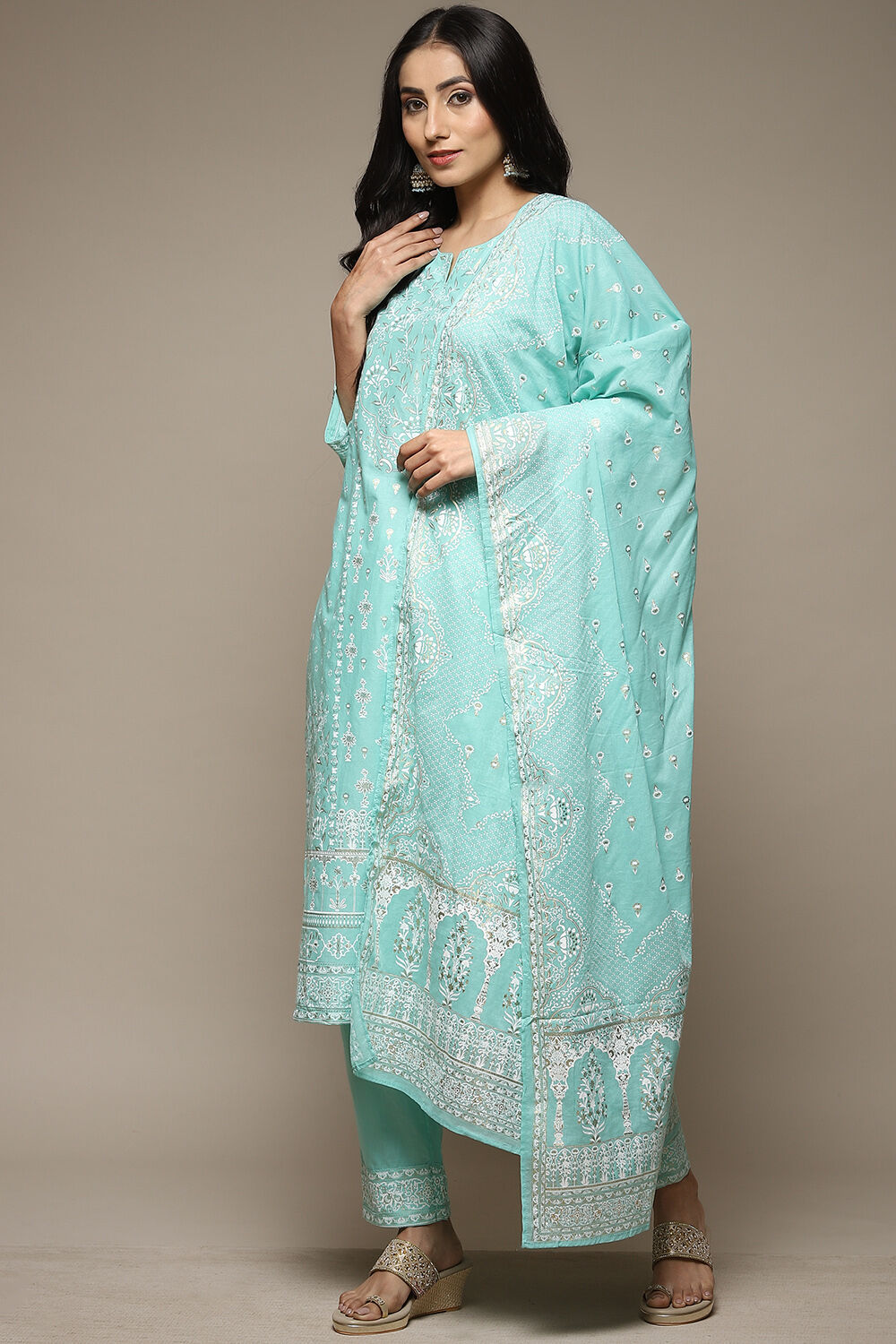 Sea Green Cotton Straight Kurta Pants Suit Set image number 7