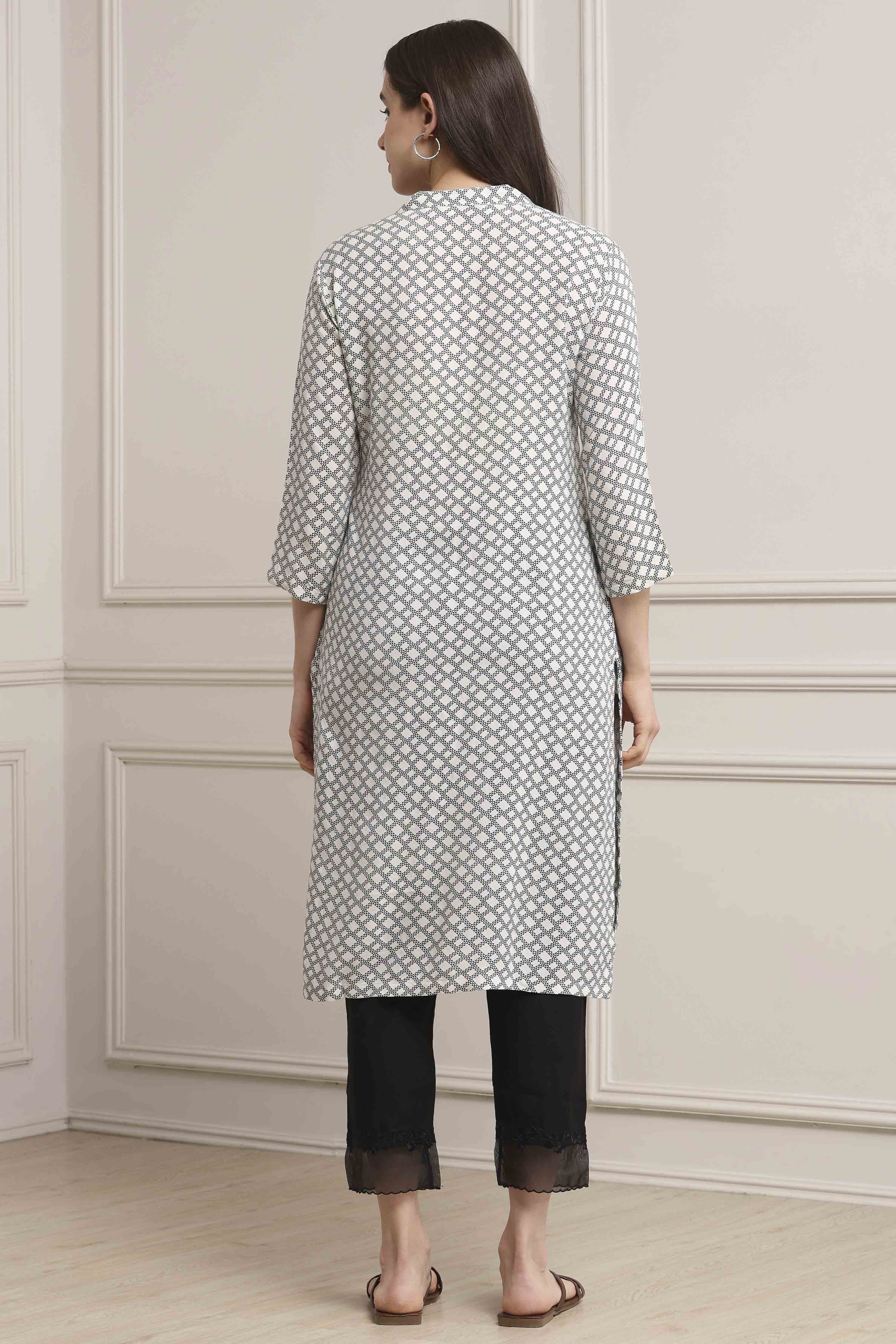 Black-White Viscose Rayon A-Line Kurta Pants Set image number 4