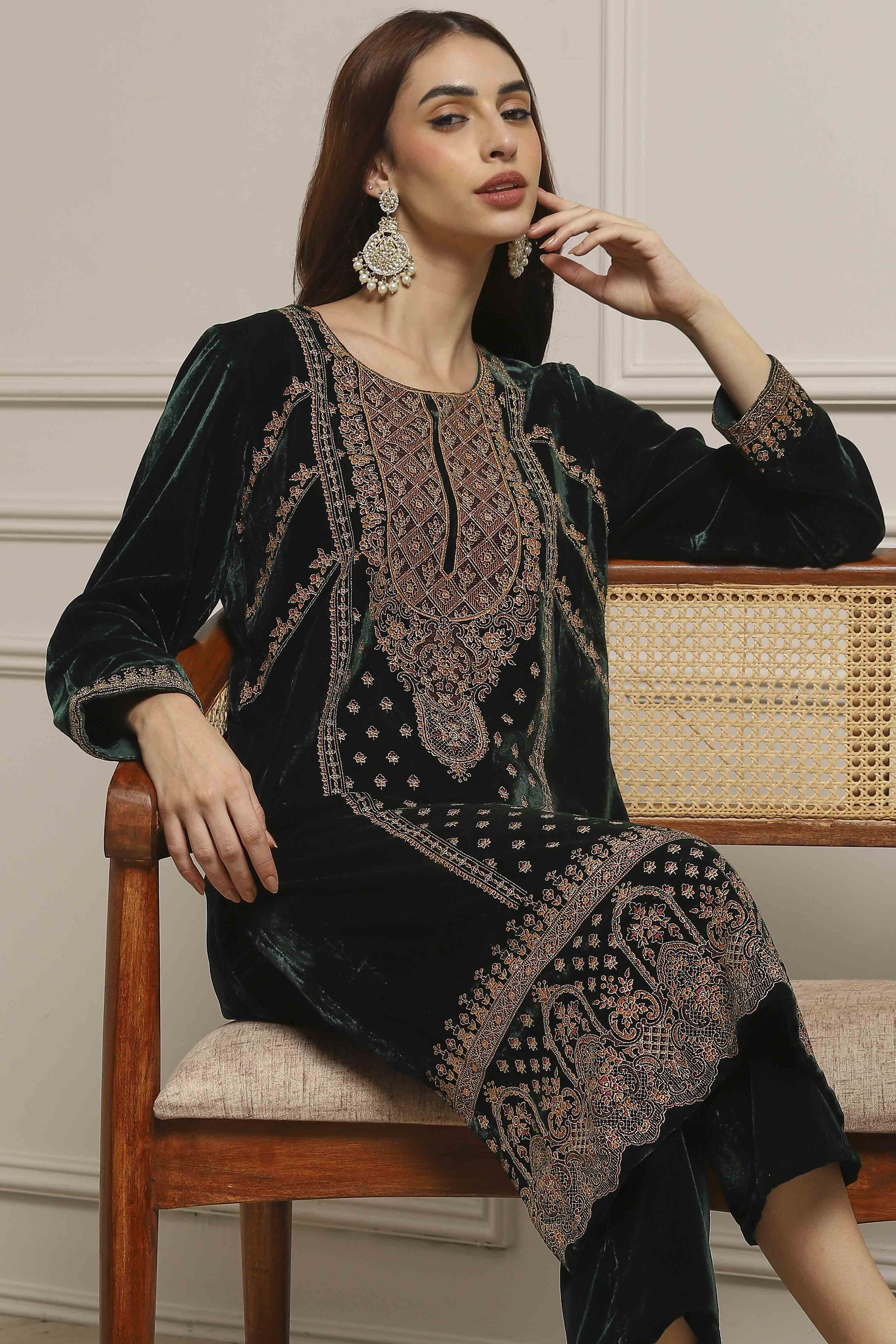 Dark Green Velvet Straight Winter Kurta Set image number 0