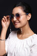 Shiny Gold Festive Eye Glass Chain image number 0