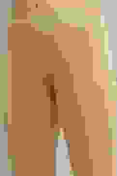 Green Viscose Rayon Straight Kurta Pants Set image number 2