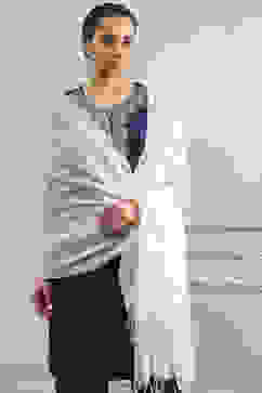 Off White Polyester Yarndyed Dupatta image number 3