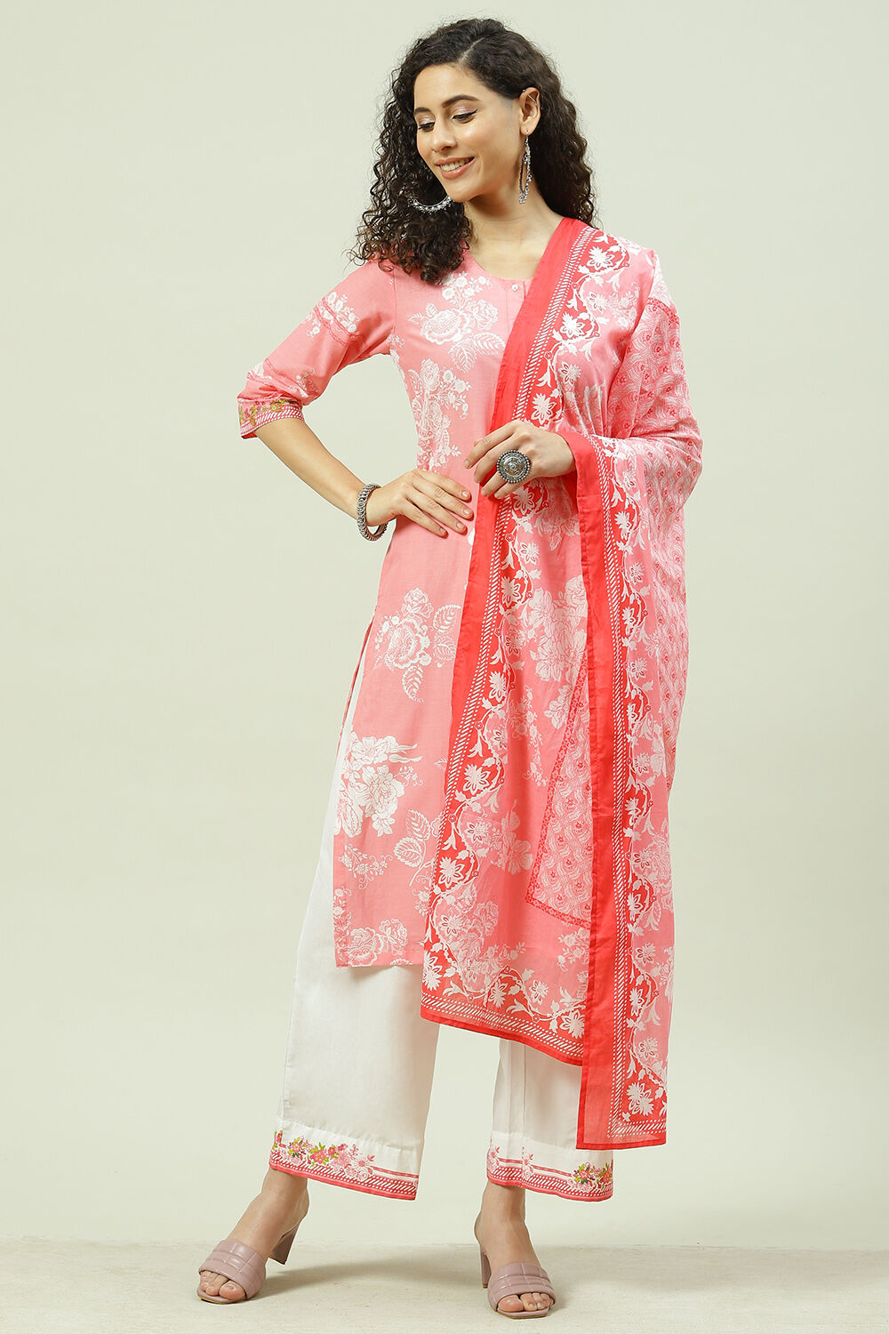 Pink Cotton Straight Kurta Palazzo Suit Set image number 4
