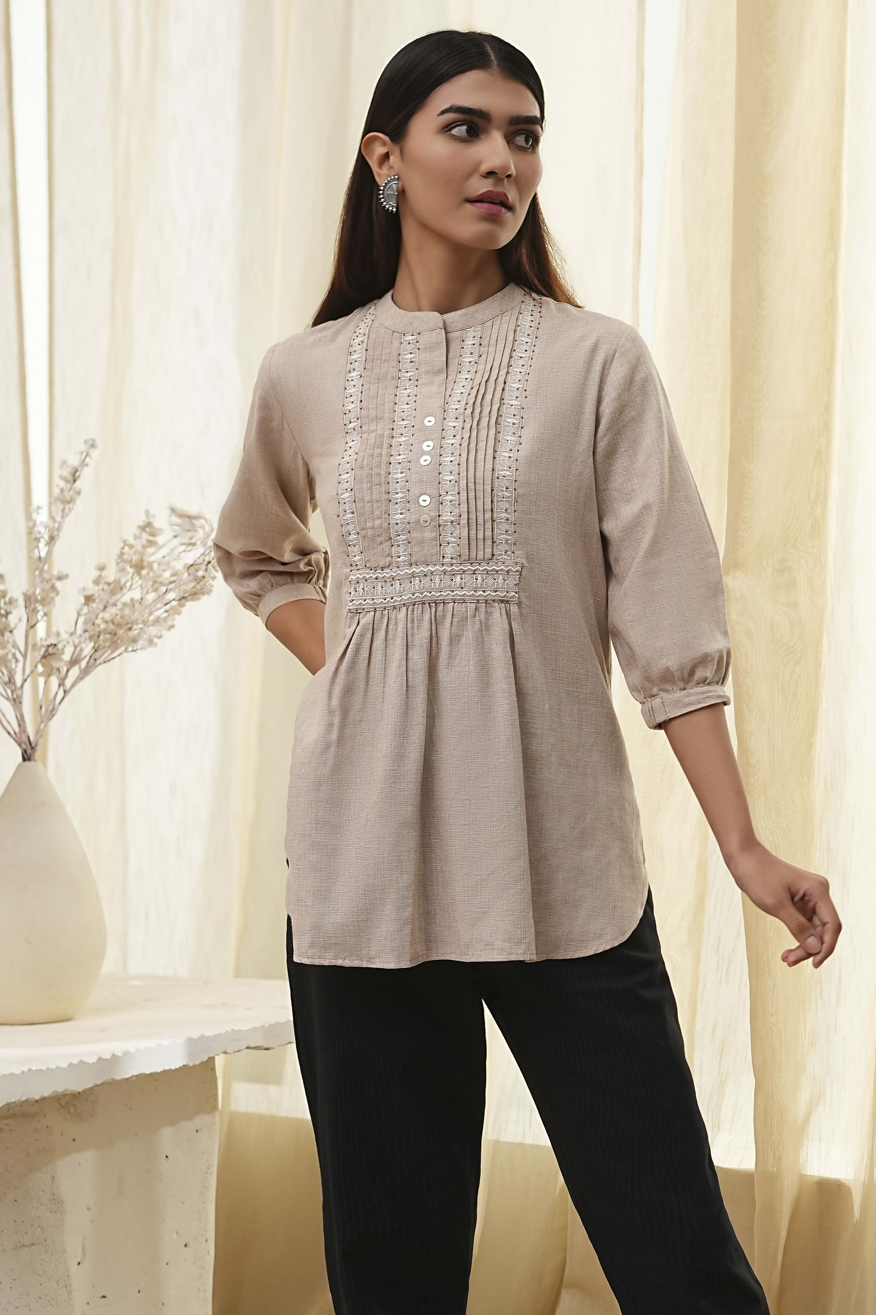 Black Cotton Yarn-Dyed Short Straight Kurta image number 5