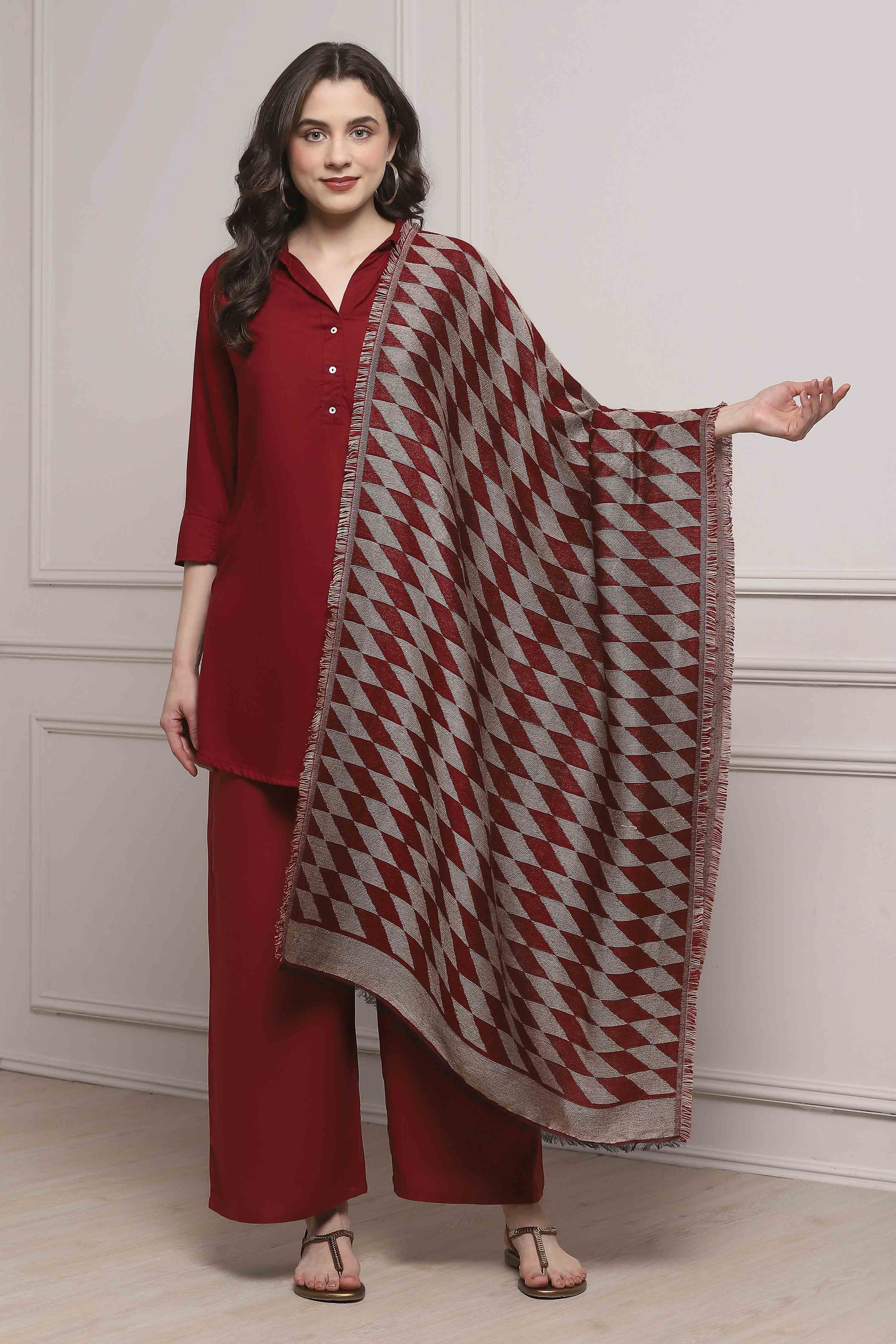 Maroon Woolen Yarn-Dyed Printed Winter Stole image number 1