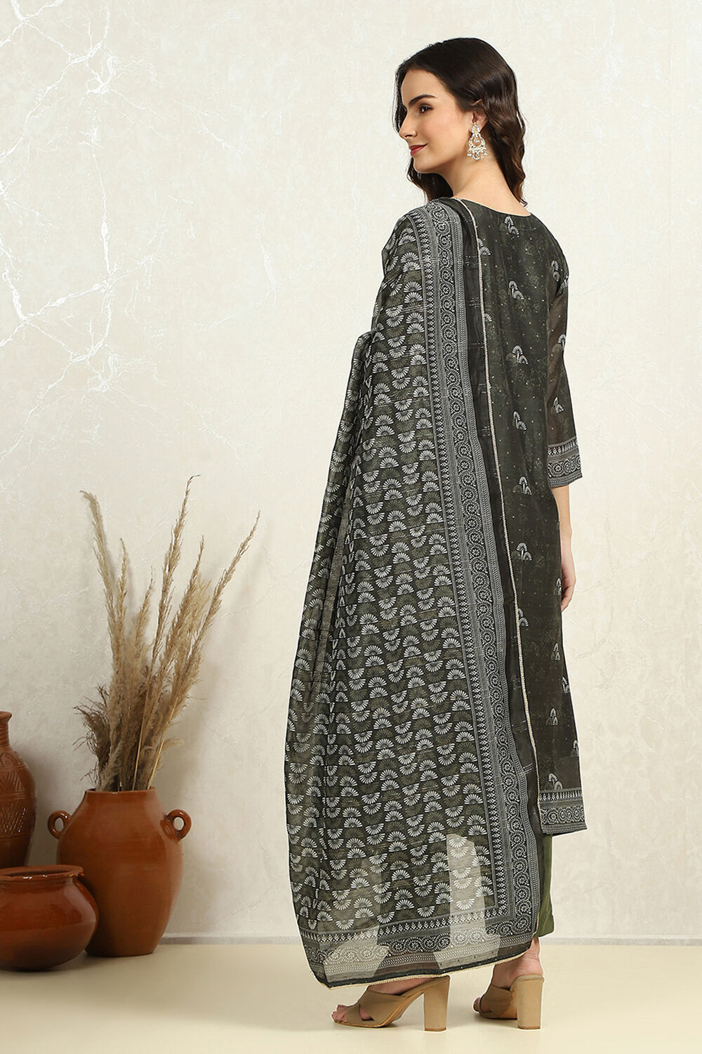 Green Chanderi Floral Printed Unstitched Suit Set image number 5