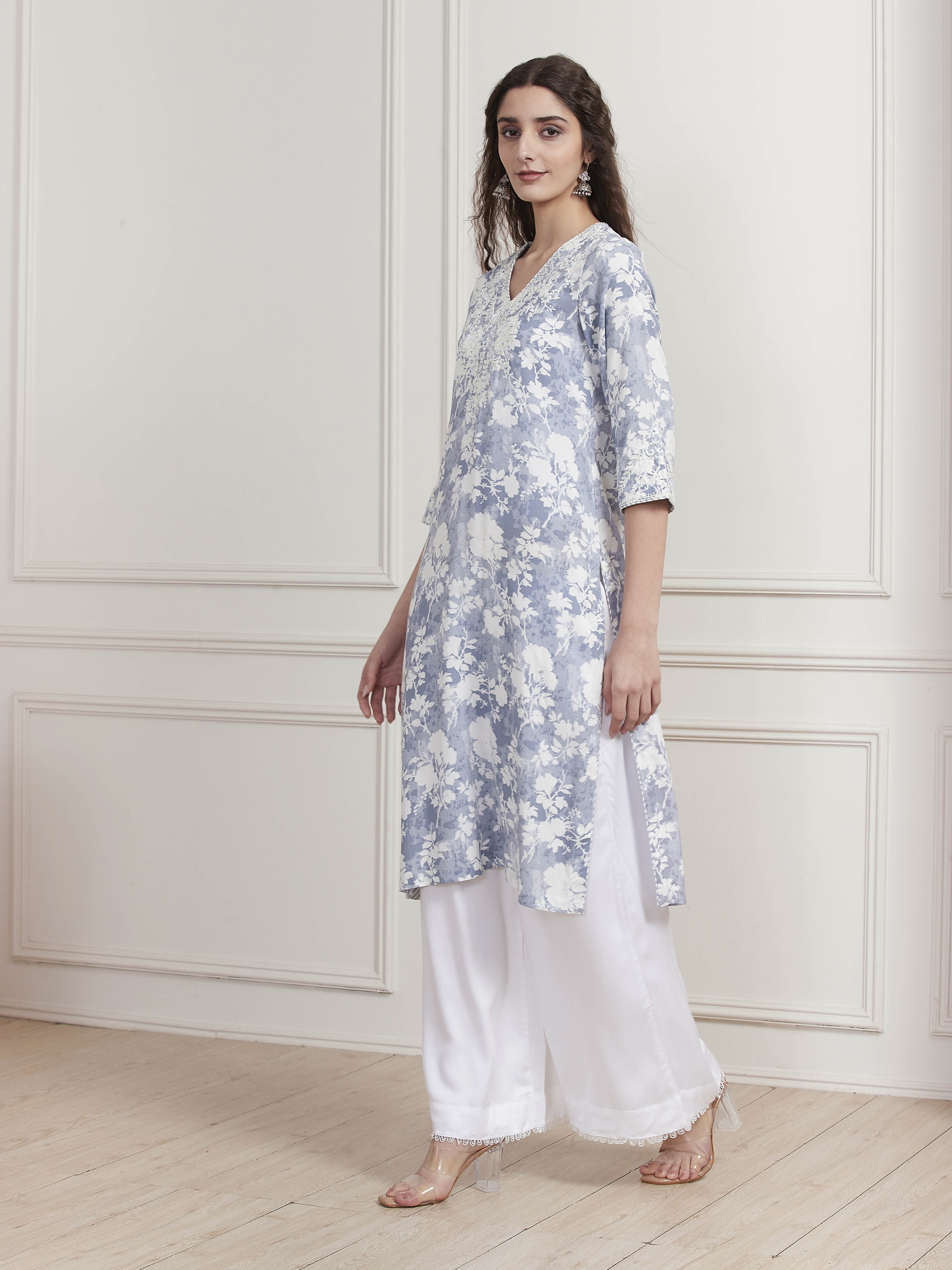 Yellow Viscose Rayon Straight Kurta image number 2