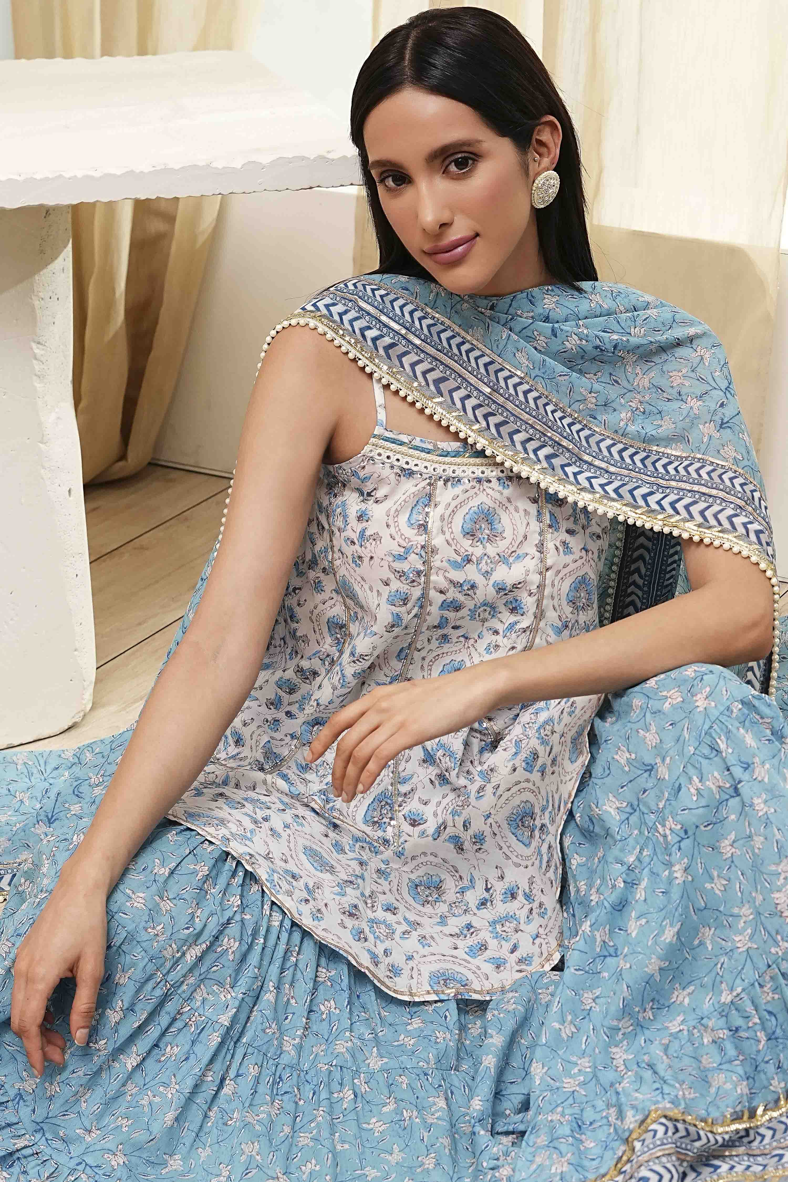 White and Blue Cotton Floral Flared Suit Set image number 0
